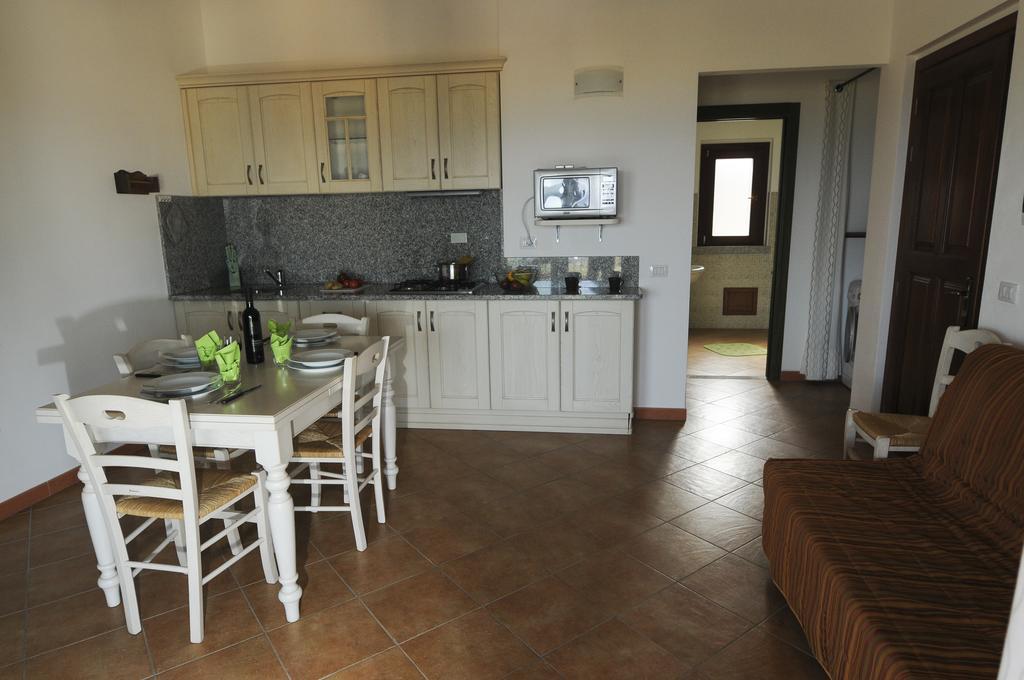 Gf Apartments Li Seddi Бадези Екстериор снимка