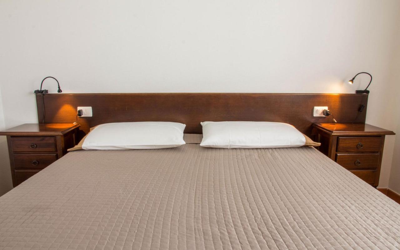 Gf Apartments Li Seddi Бадези Екстериор снимка