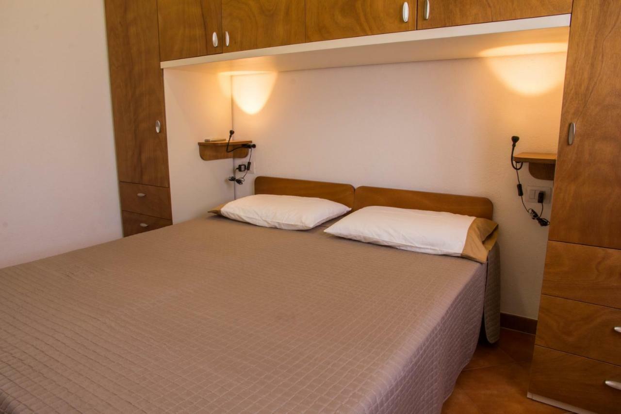 Gf Apartments Li Seddi Бадези Екстериор снимка